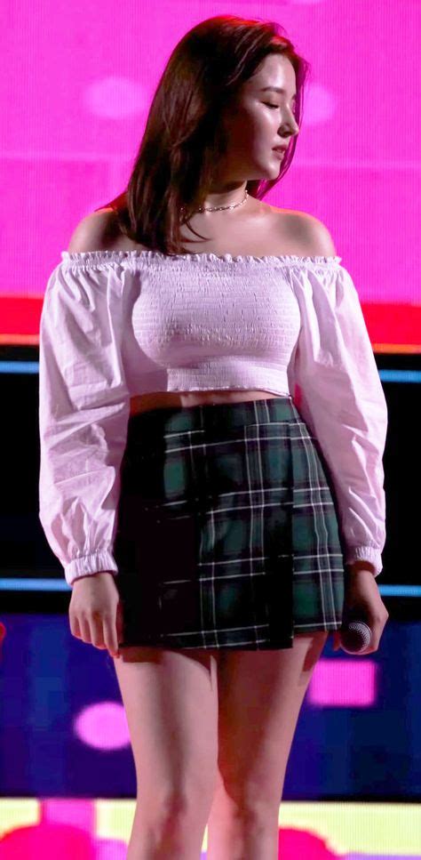 nancy momoland nipple